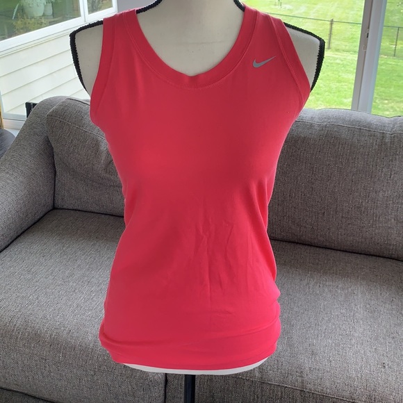 Nike Tops - Nike Women's pink dri-fit tank top small